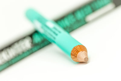 Highlighter/Concealer Jumbo pencil for perfect after photos