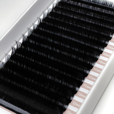 0.07 VOLUME FAUX MINK MAYFAIR LASHES