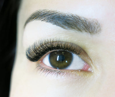 VIP ONE-TO-ONE FOUNDATION OR RUSSIAN VOLUME TRAINING WITH MASTER LASH TRAINER