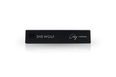 COBY- CURVED ISOLATION TWEEZERS - SHE WOLF